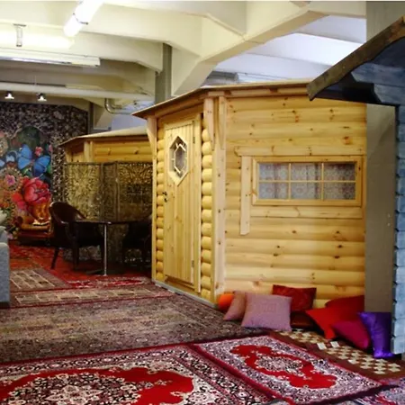 בית הארחה Little Tundra *